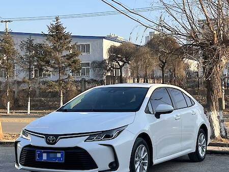 Toyota Corolla 1.2TS-CVT Elite PLUS Edition 2021 года выпуска