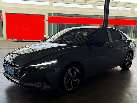 Hyundai Elantra 2022 1.5L CVT LUX Premium Edition