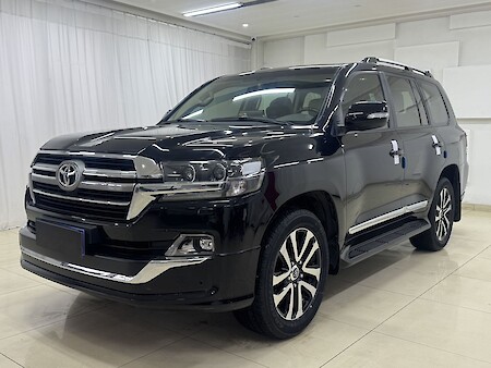 Toyota Land Cruiser (Import) 2019 4.6 V8 GT Edition181337