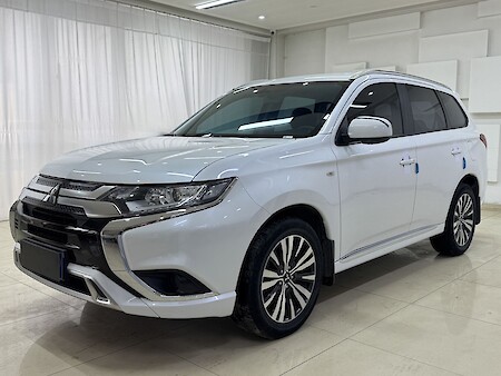 Mitsubishi Outlander 2021 2.0L 2WD Changxing Edition (5 мест) 009789
