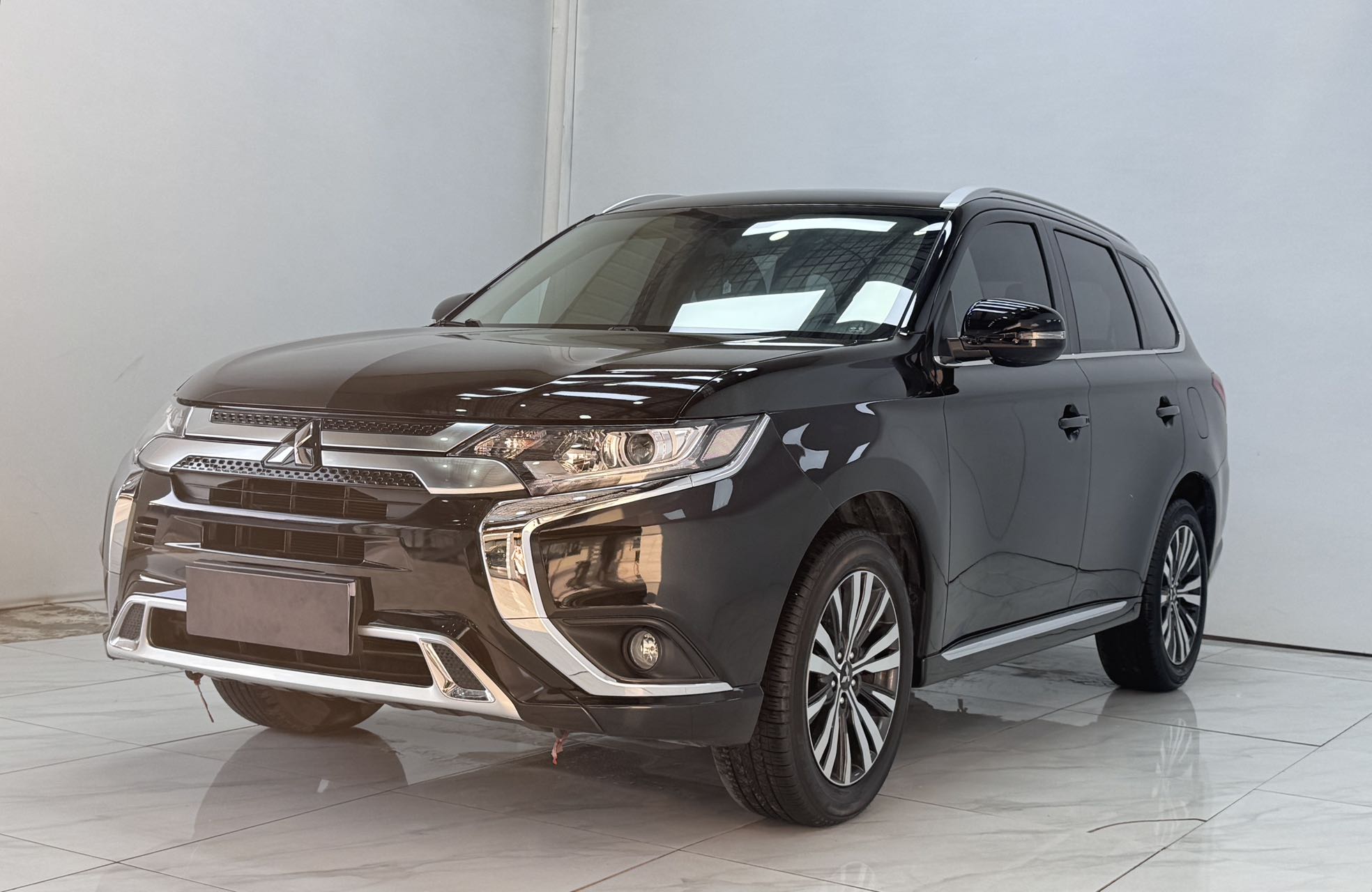 Mitsubishi Outlander 2021 2.0L 2WD Changxiang Edition (5 мест) 057793